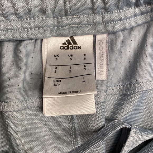 Gray adidas climacool joggers with white logo and stripes - Picture 5 of 5